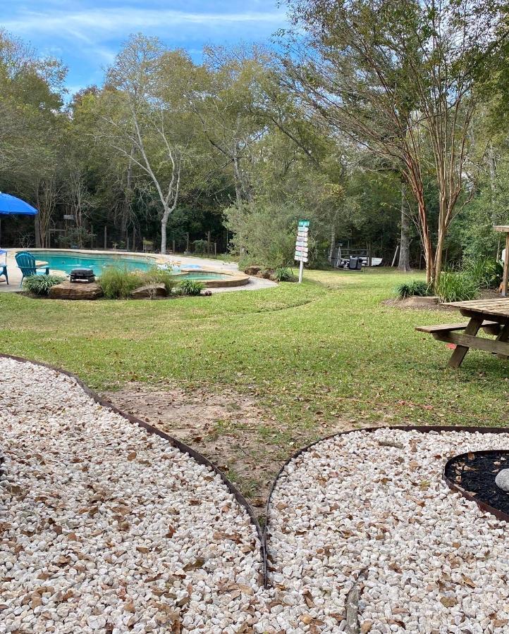 Cozy Rv Experience W/Pool+Spa Near Lake Conroe Willis ภายนอก รูปภาพ