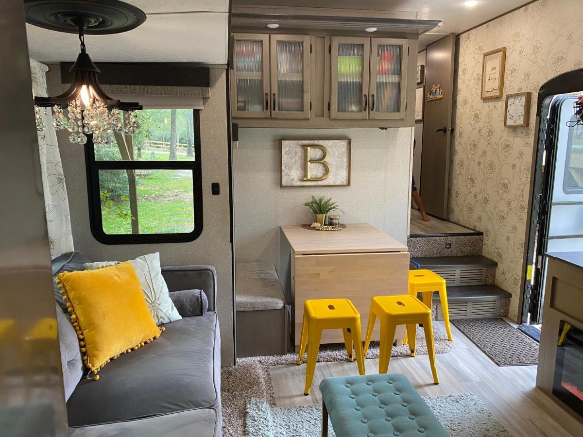 Cozy Rv Experience W/Pool+Spa Near Lake Conroe Willis ภายนอก รูปภาพ